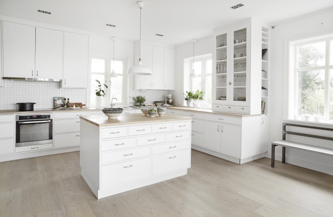 CLASSIC KITCHEN